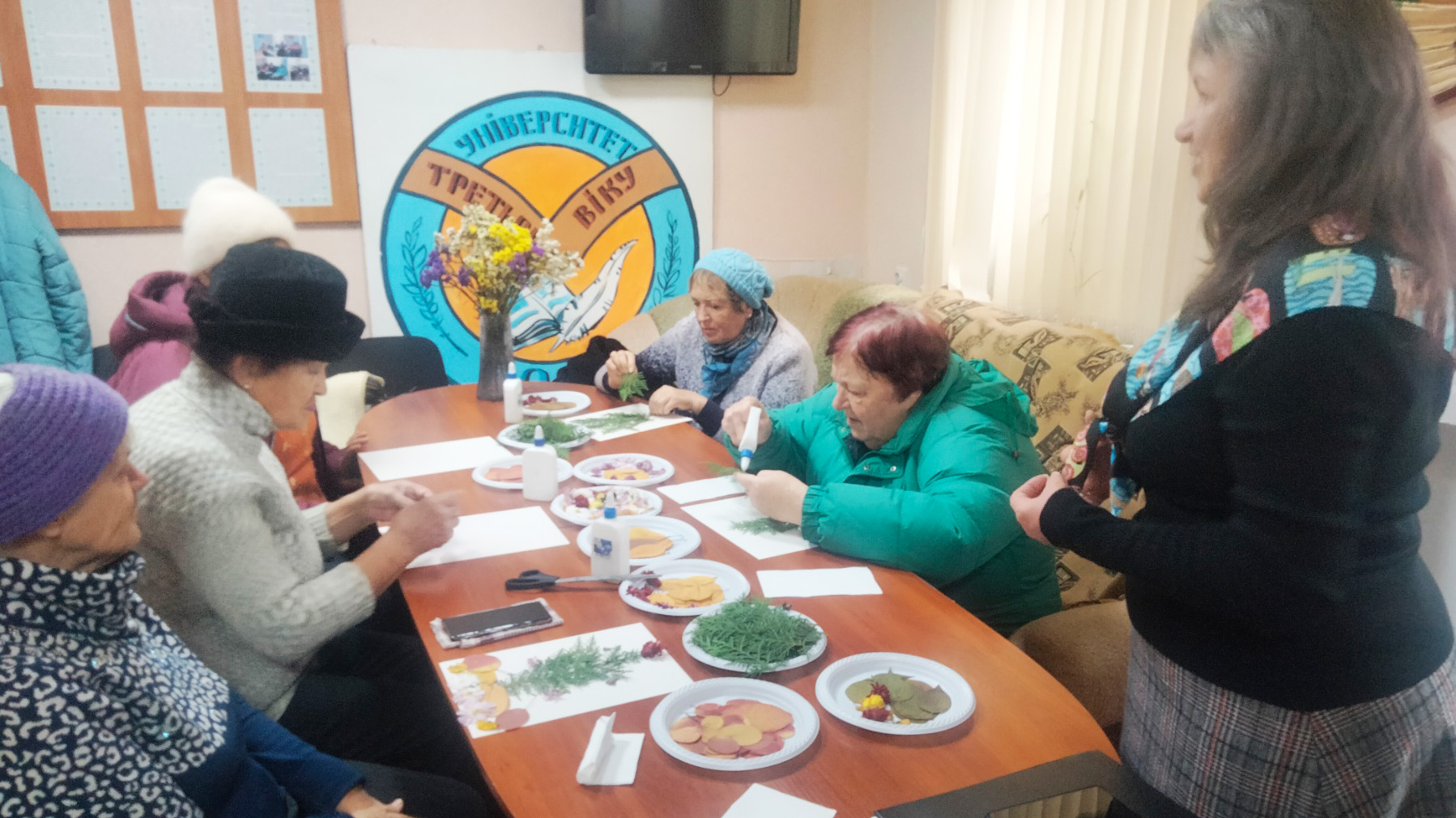 «Ошибана - мистецтво сухого листя»