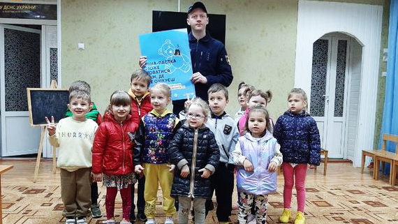 Уроки безпеки з лубенськими рятувальниками