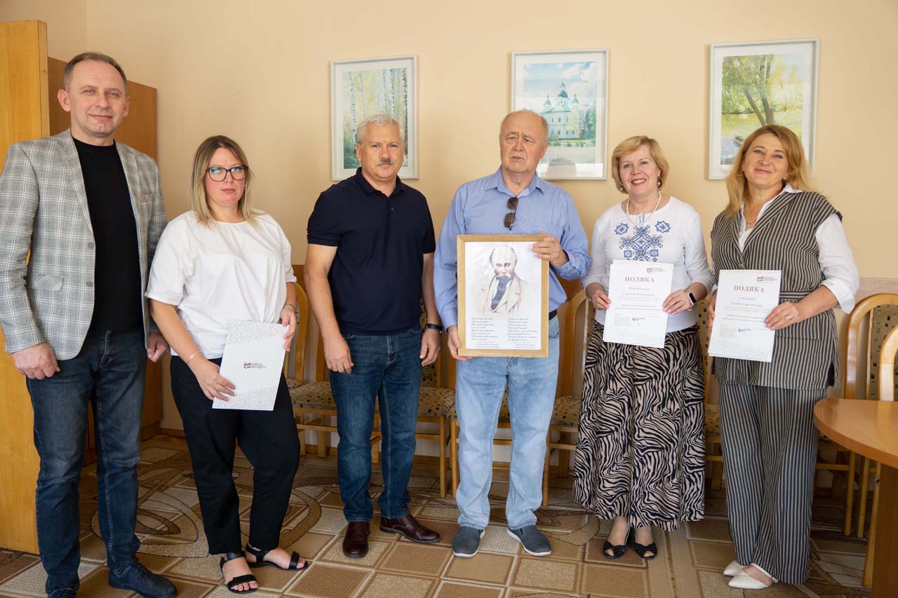 Подякували освітянам