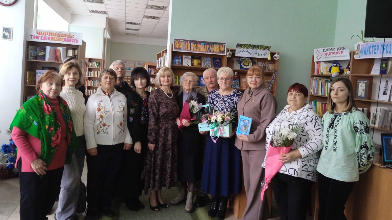 Презентація поетичної збірки літераторки Наталії Шаблі «Роси незабудок»