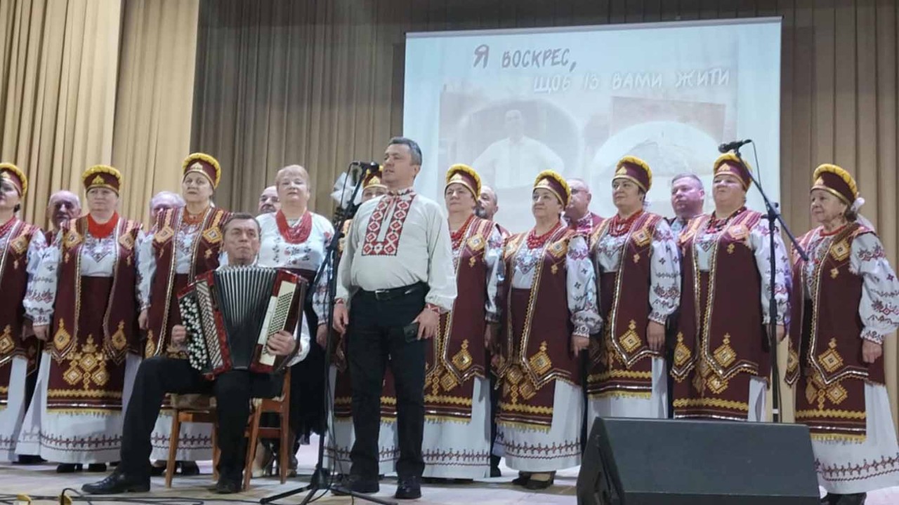 "Я воскрес, щоб із вами жити". Пам’яті Василя Симоненка