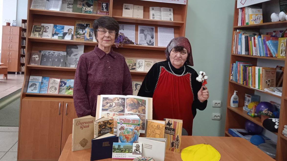 Засідання клубу «Палітра»