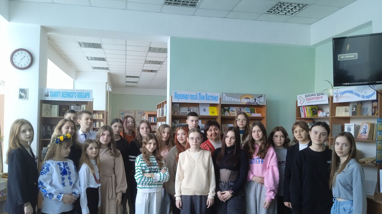 «Поетичне еспресо» в книгозбірні