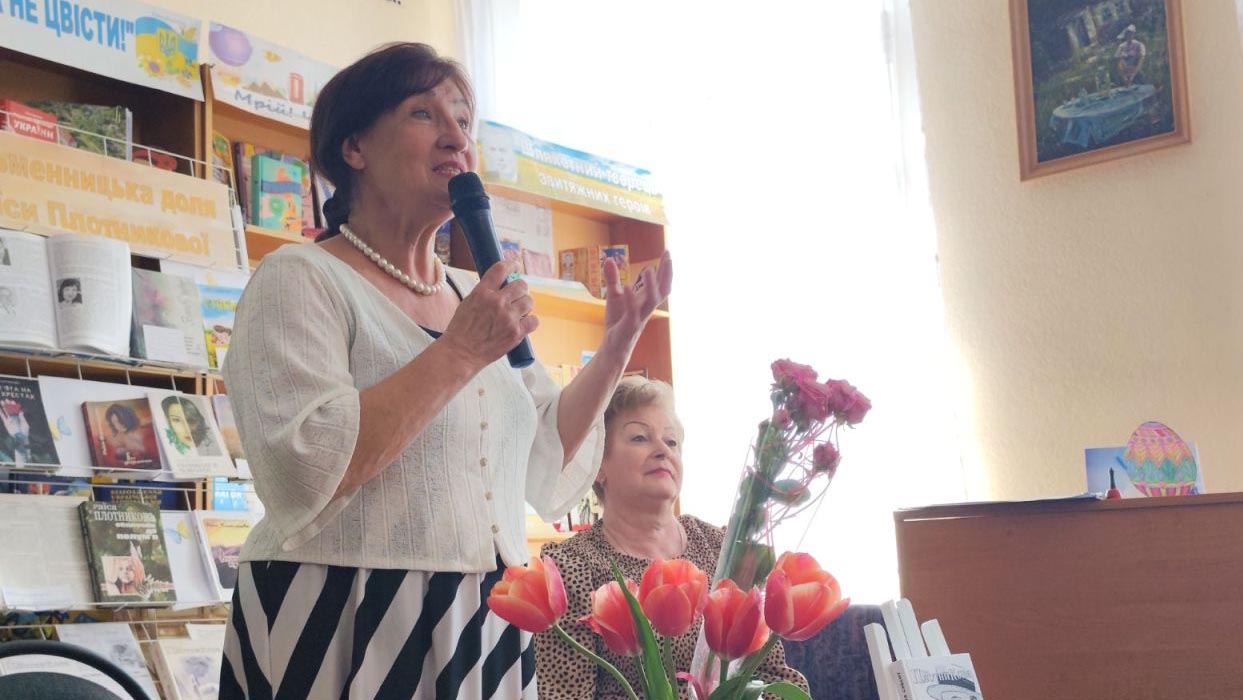 Літературні ластівки на книжковому небосхилі