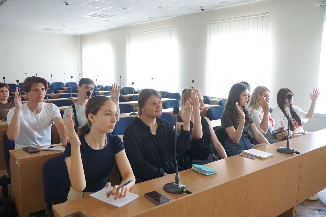 Підбивали підсумки роботи та ділилися планами на літо