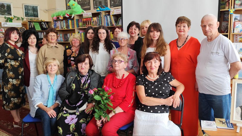 У промені досвітньої зорі