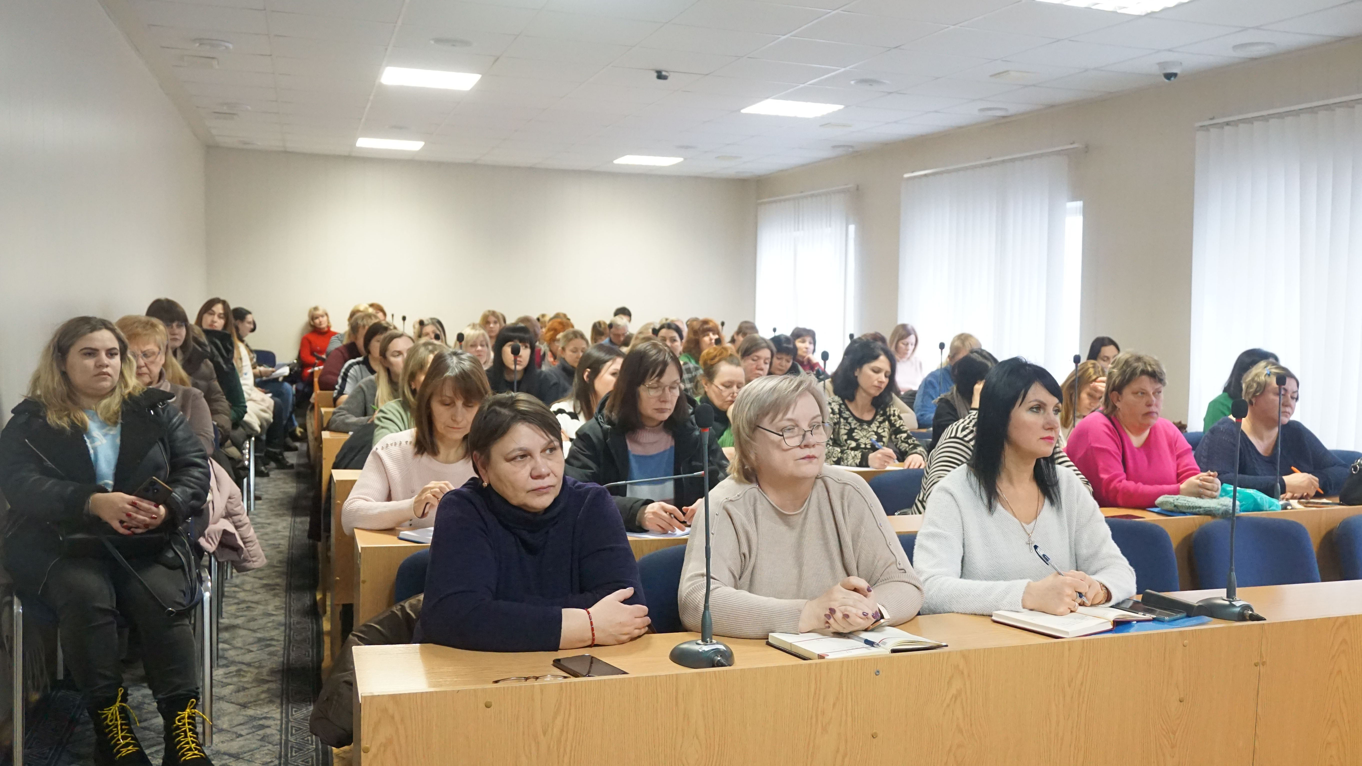 Вчилися працівники бухгалтерських служб