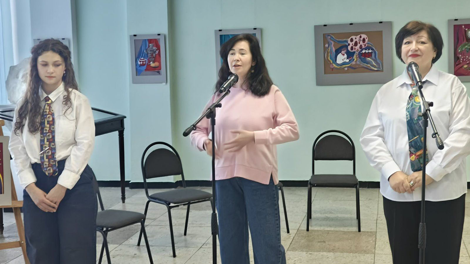 Відбулося  відкриття  персональної виставки  учениці Лубенської школи мистецтв Анастасії Литвиненко