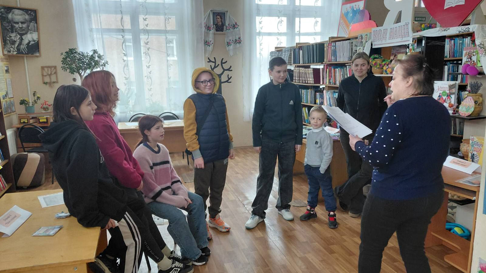 Таємниці книжкової полиці